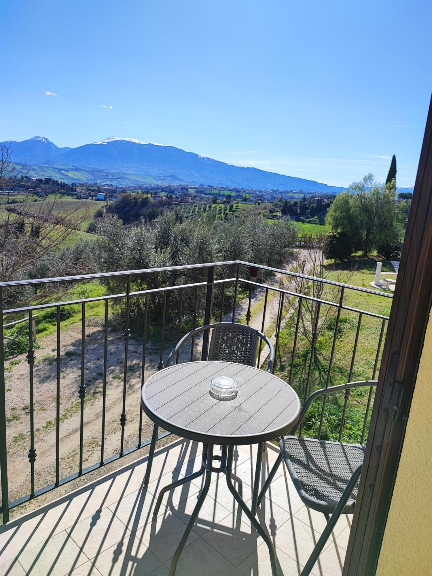 Agriturismo Alla Solagna Colli del Tronto Exterior foto